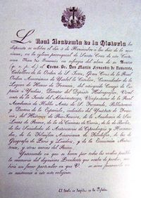 Esquela publicada por la Real Academia de la Historia en Madrid en 1844, después del fallecimiento de Martín Fernández de Navarrete Ximénez de Tejada (Ábalos 1765. Madrid1844), en la que se incluyen algunas de las condecoraciones recibidas, puestos desempeñados y ciertas academias internacionales de las que fue miembro. ARCHIVO DE LOS MARQUESES DE XIMENEZ DE TEJADA. MADRID.
